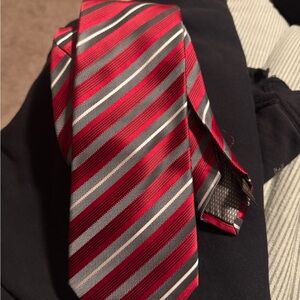 Men’s tie